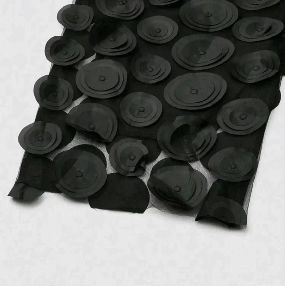 Women's Floral Embroidered Mesh Wide Leg Pants - Picture 2 of 5